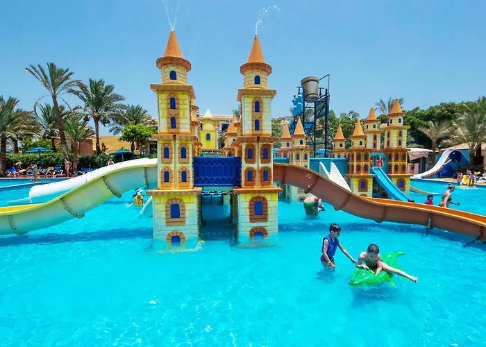 Mirage Bay & Aqua Park 4*