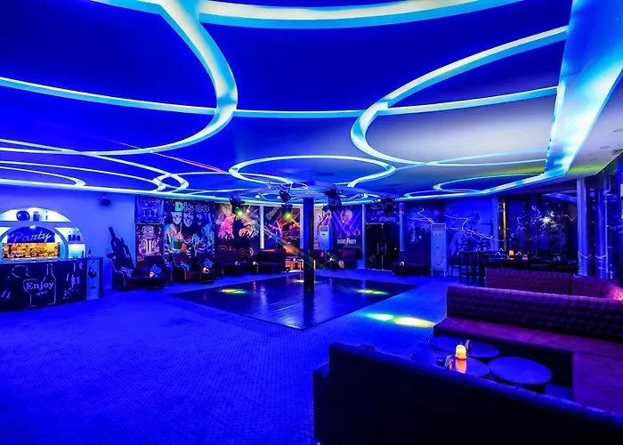 Mirage Bay & Aqua Park 4*