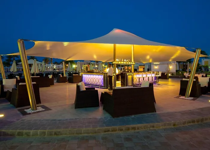 Resort Mirage Bay & Aqua Park