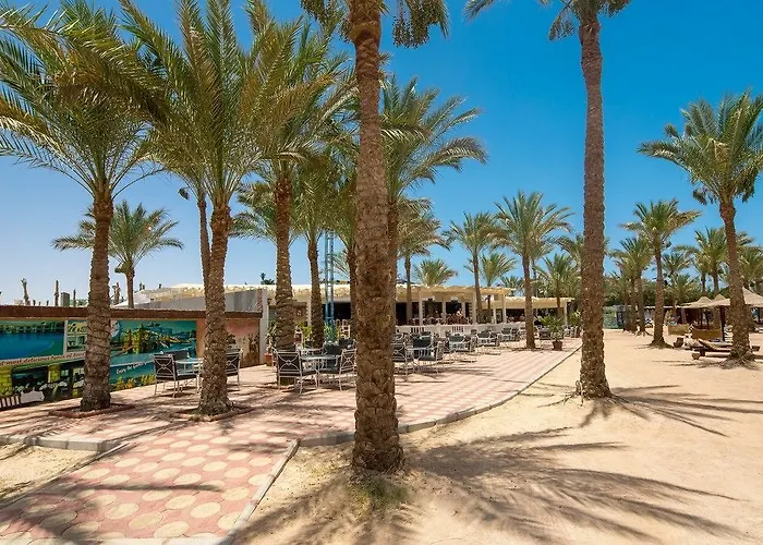 Mirage Bay & Aqua Park Resort 4*